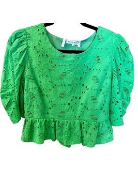 Available Eyelet Peplum Women’s Top, Size M, Green, Cropped & Ruffled, S…